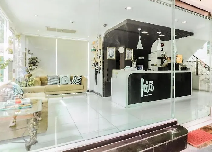 Go Thonglor 23 โกอินน์ ทองหล่อ 23 X * Bangkok