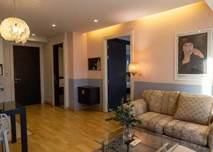 Go Thonglor 23 โกอินน์ ทองหล่อ 23 X Apartment Bangkok