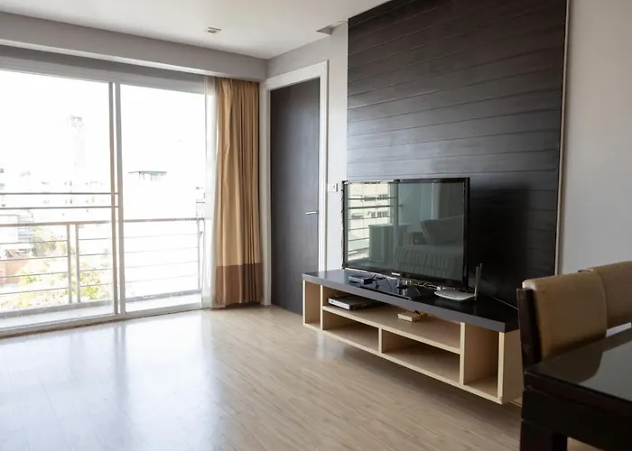 Go Thonglor 23 โกอินน์ ทองหล่อ 23 X * Bangkok